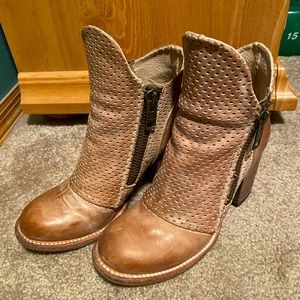 Freebird  boots